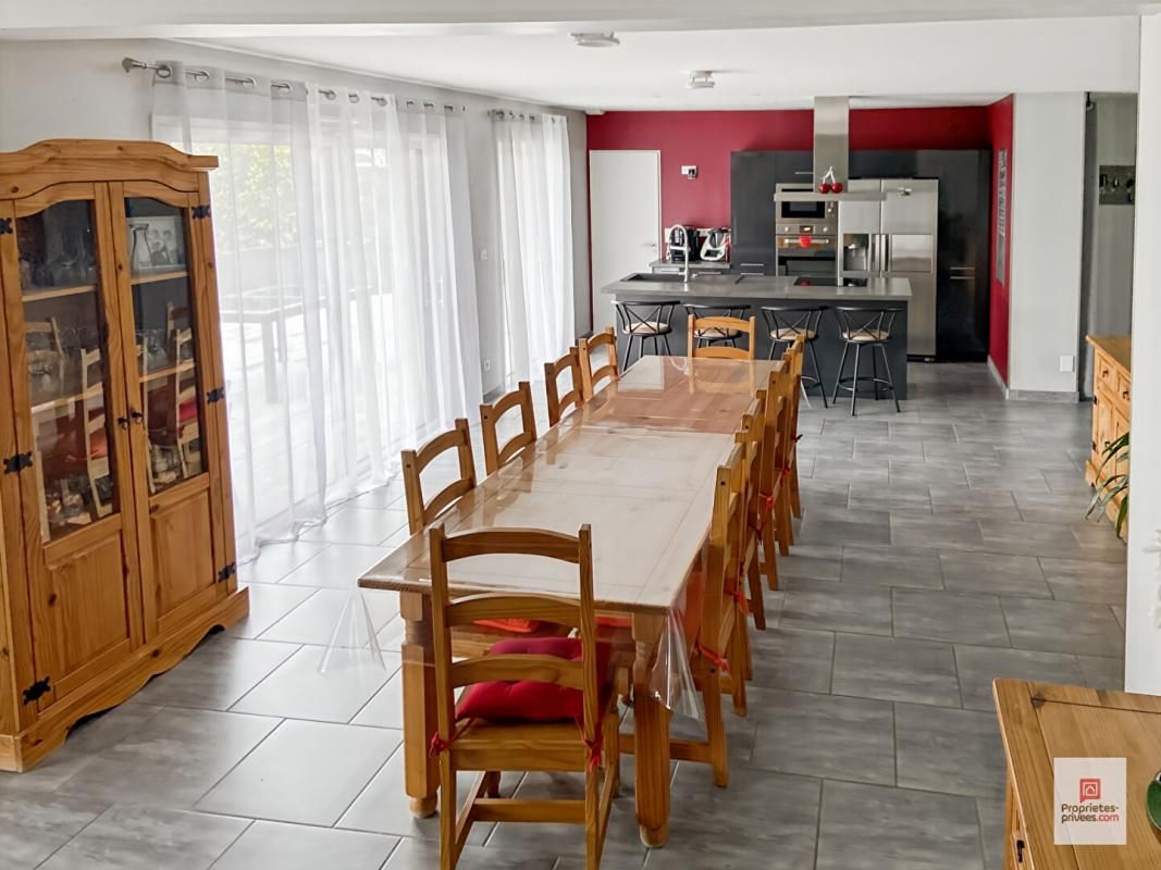 PRECIGNE Maison Precigne 4 pièce(s) 149 m2 4