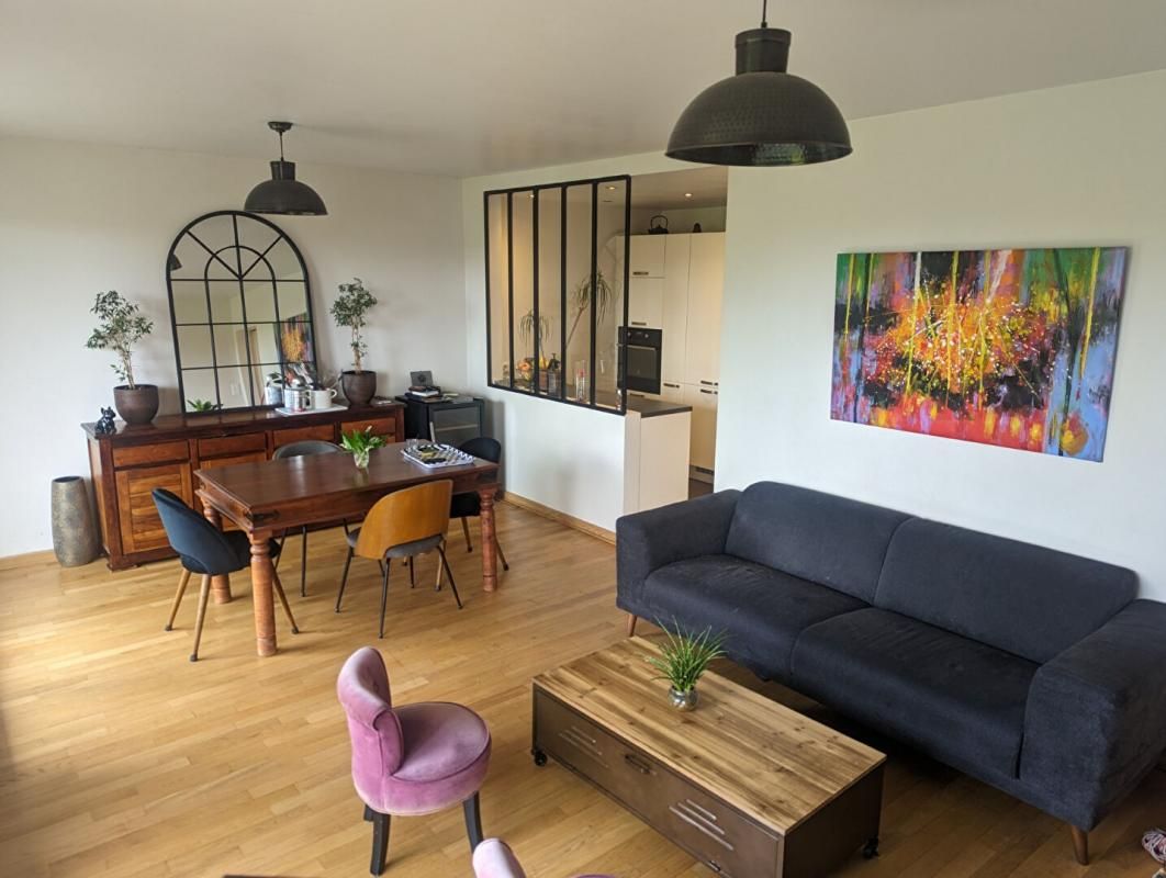 Appartement 4 pièces de 86 m² en excellent état à Mareil-Marly