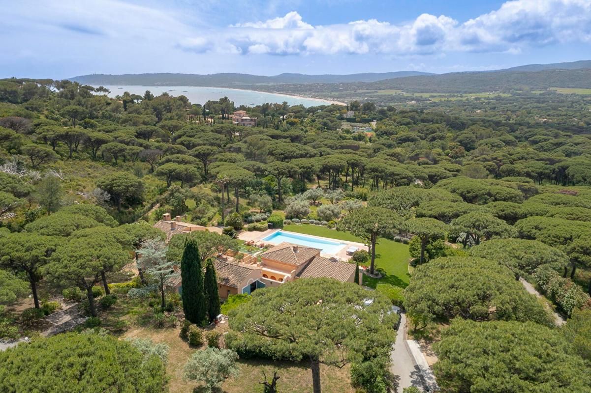 SAINT-TROPEZ SAINT-TROPEZ - VILLA D'EXCEPTION EN NUE-PROPRIÉTÉ - 10 pièces - 603 m2 - terrain de 2 hectares 3