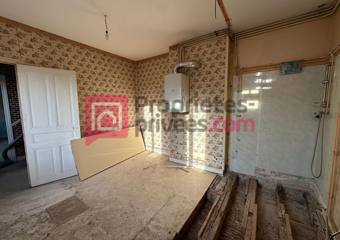 A rénover - Plateaux en Duplex 55 m2 Reims (LOT9)