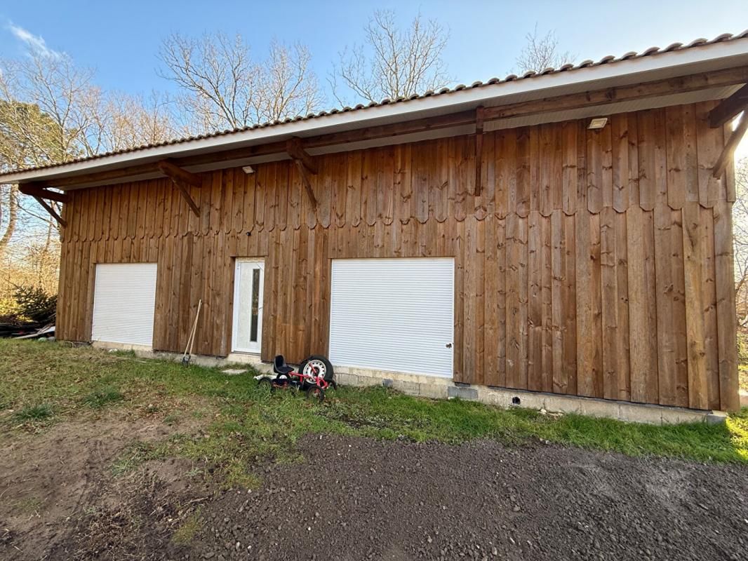 MAISON HORS D'EAU HORS D'AIR EN BOIS 84M²