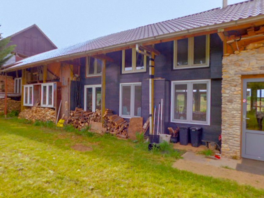 ROUFFILHAC Longère de pierre, 90 m², 4 pièces, 2 chambres sur terrain de près d'un hectare 4