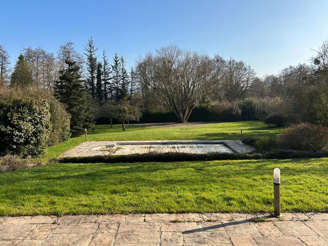 LE BREUIL-EN-AUGE 14130 - Maison Normande 7 Pièces avec Piscine 628 800 Euros 4