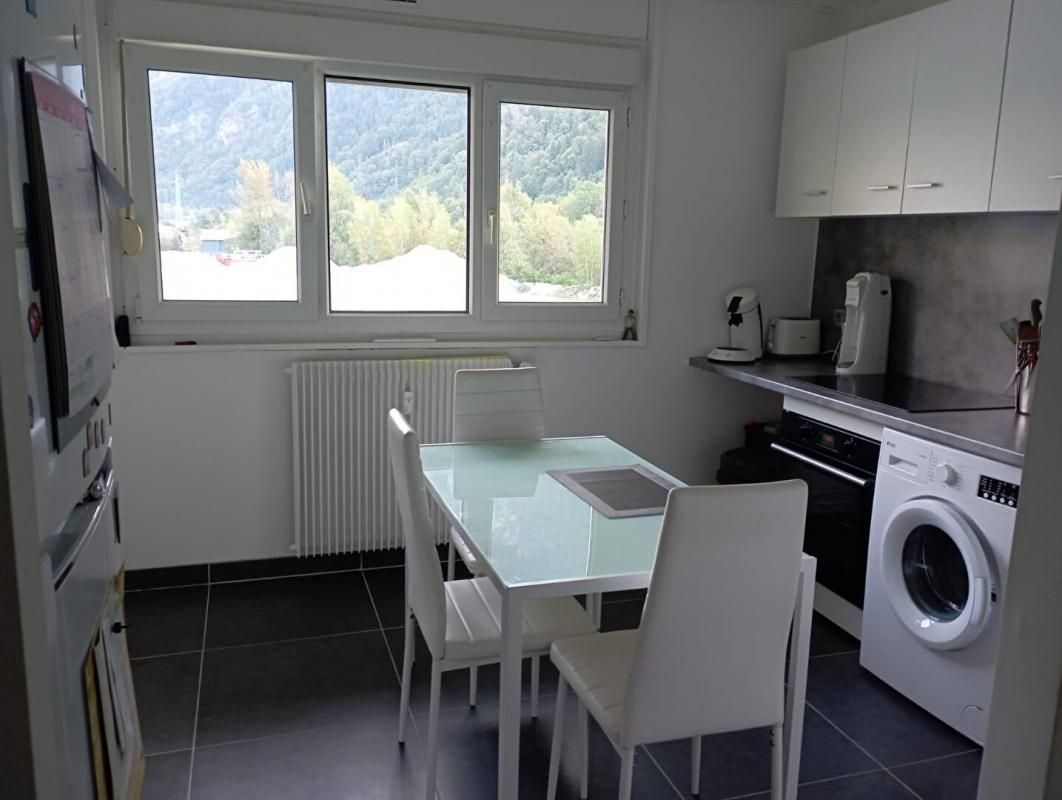 PASSY PASSY PLAINE , APPARTEMENT T3 , 75 M2 ,2 chambres 275 000 euros 2