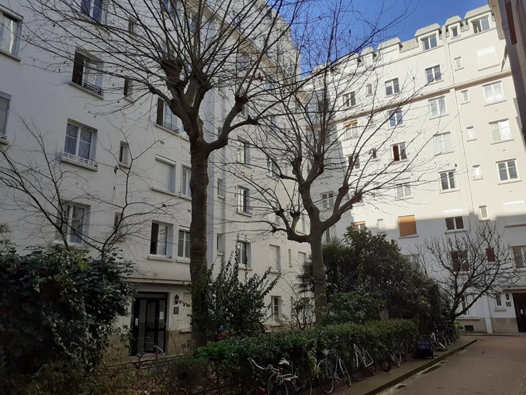 Appartement Paris 2 pièce(s) 29 m2