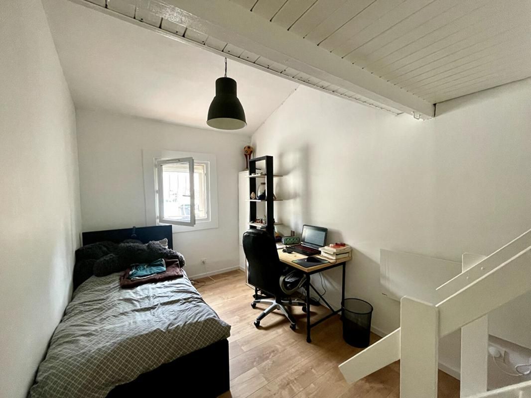 TOULON Rare à la vente - Maison T4 de 105 m² - Quatre Chemins des Routes - Toulon (83200) 2