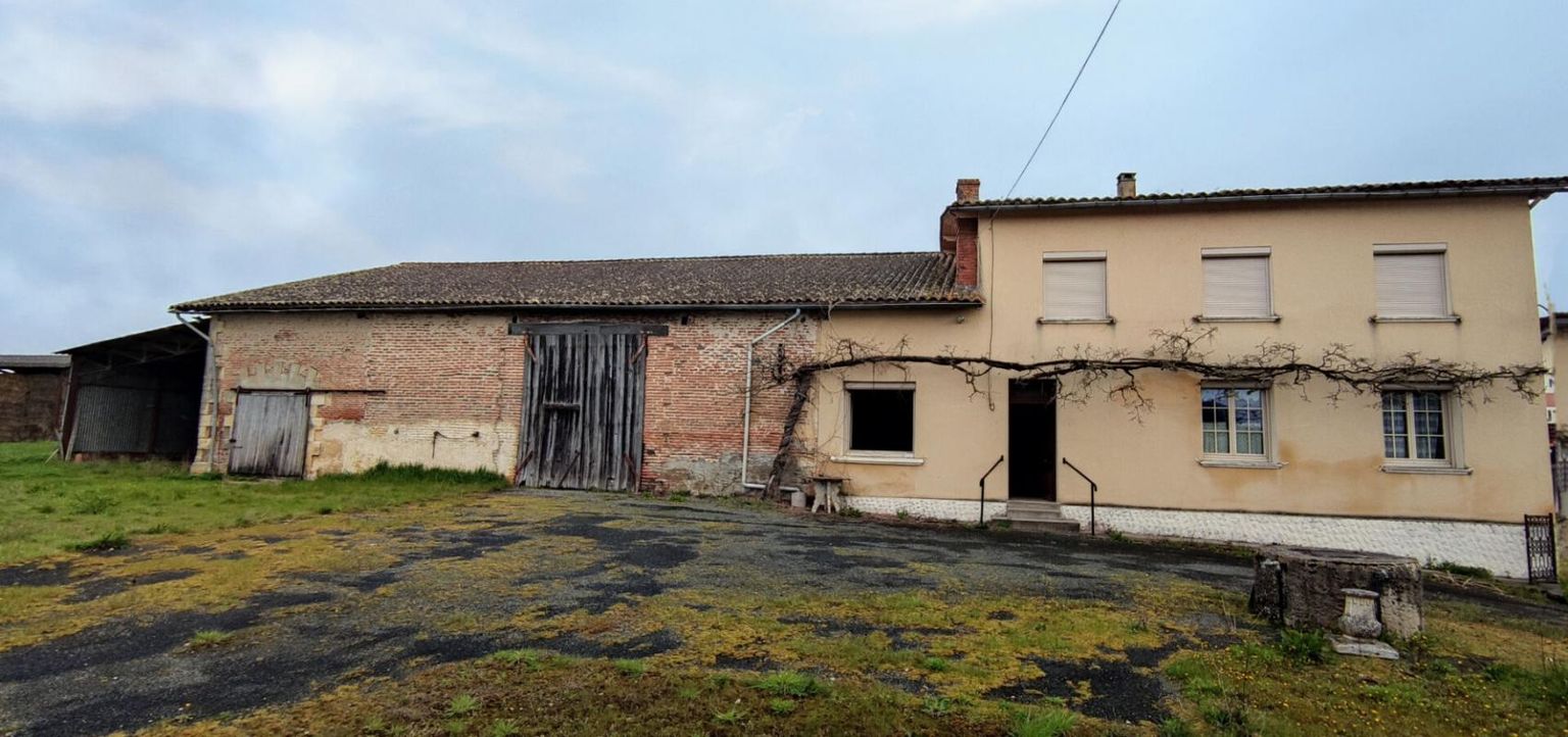 Maison individuelle grange garage appentis annexes