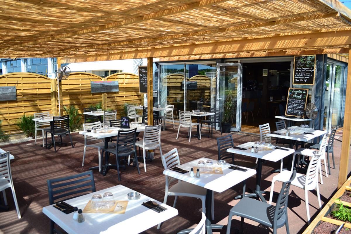 PERIGUEUX PERIGUEUX -  Bar, Restaurant 150 m², Terrasse 3