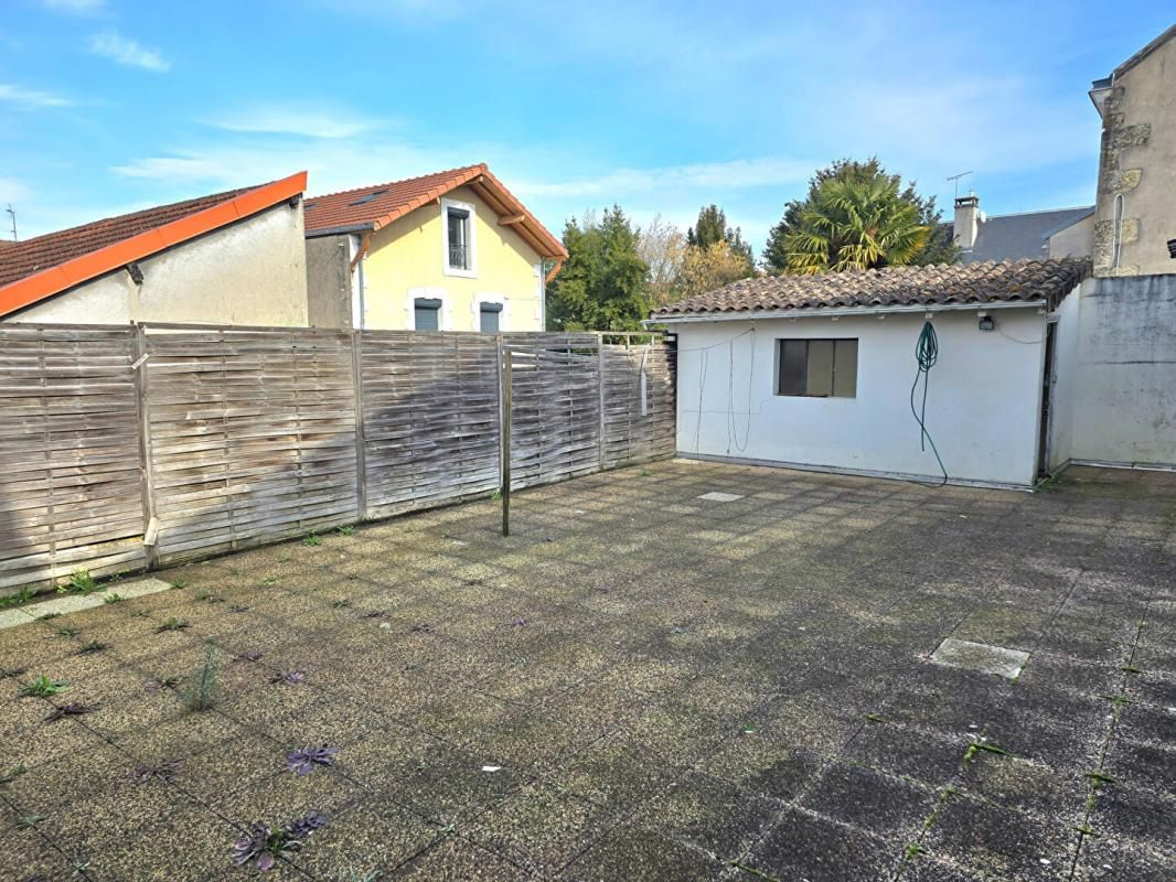 PERIGUEUX Appartement F5, au centre de Périgueux, avec terrasse privative de 80 m² 3