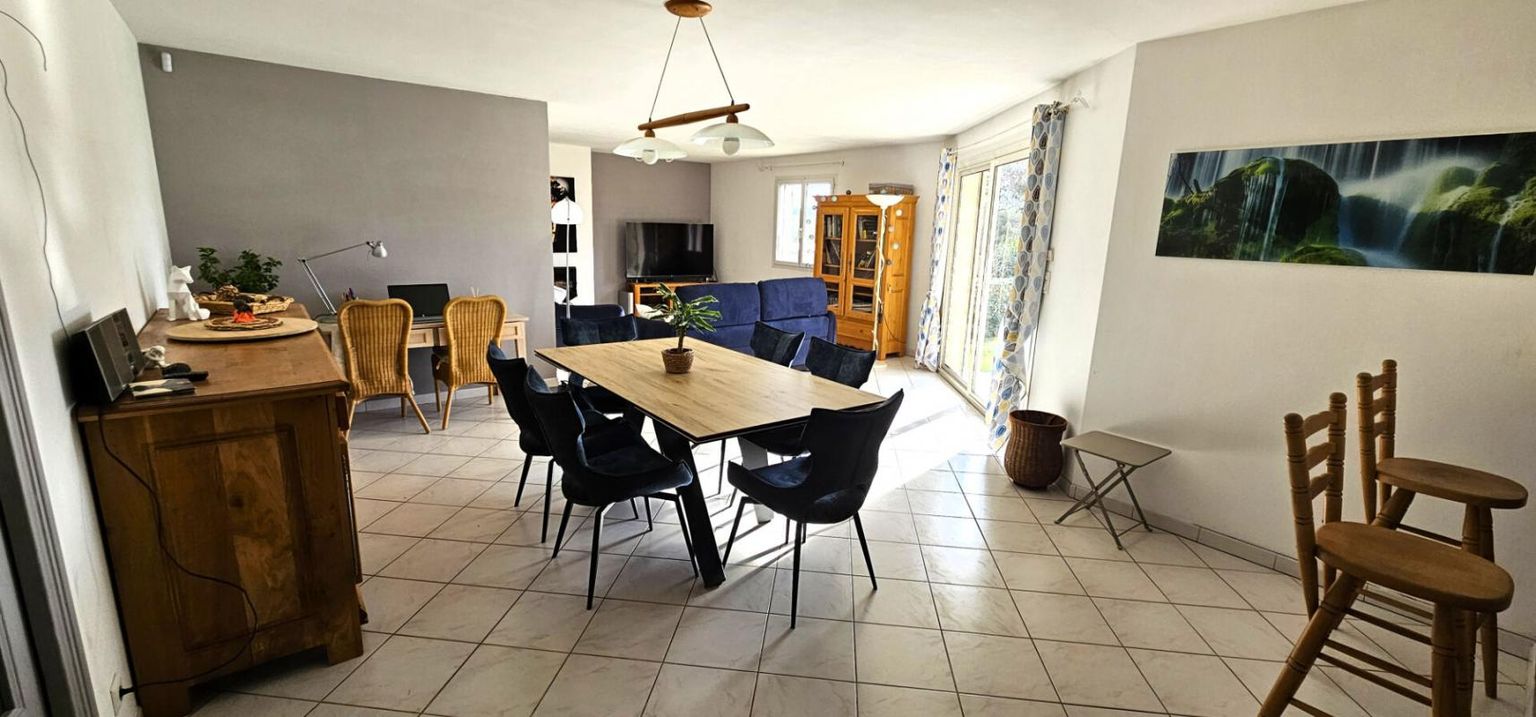 SAINT-MARCEL-LES-SAUZET Maison Saint Marcel Les Sauzet 194 m2 3