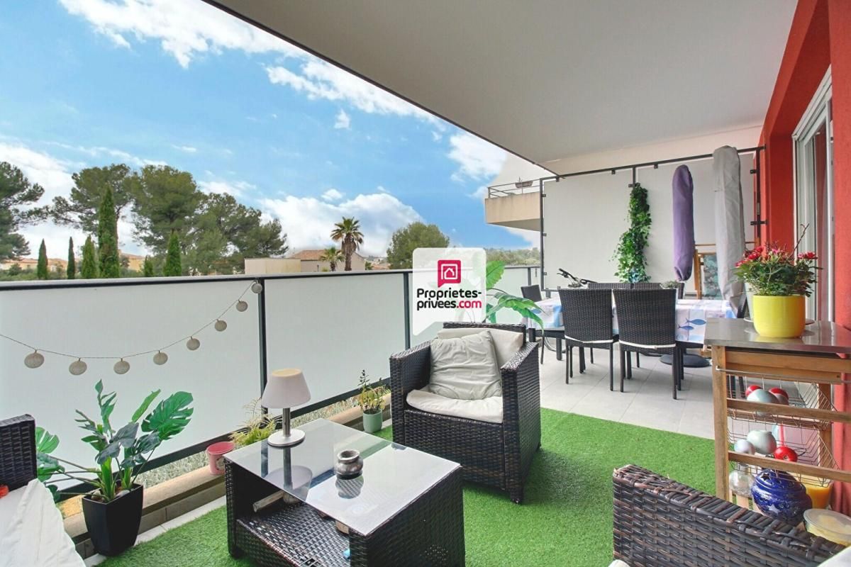 Appartement T3 de 69 m² avec piscine à Le Crès