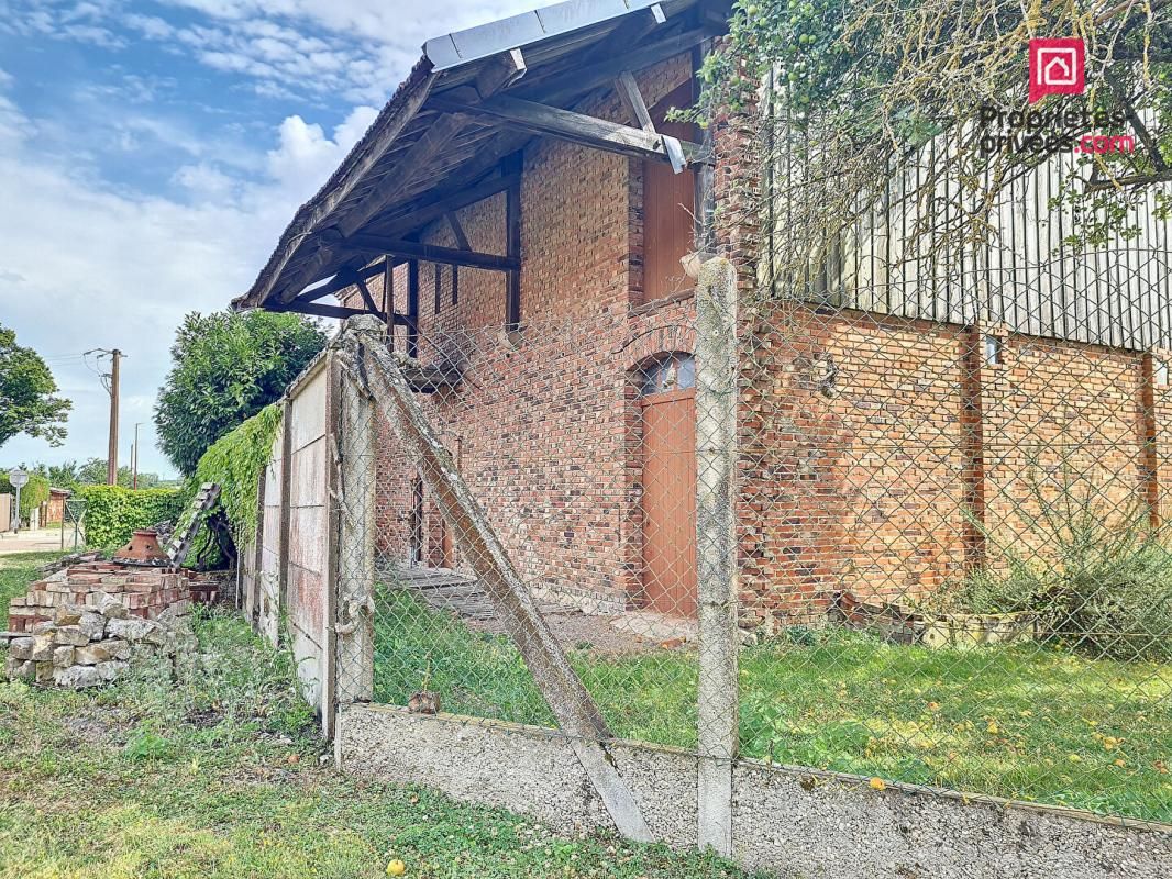 MESNIL-SAINT-PERE Maison 150m² 2