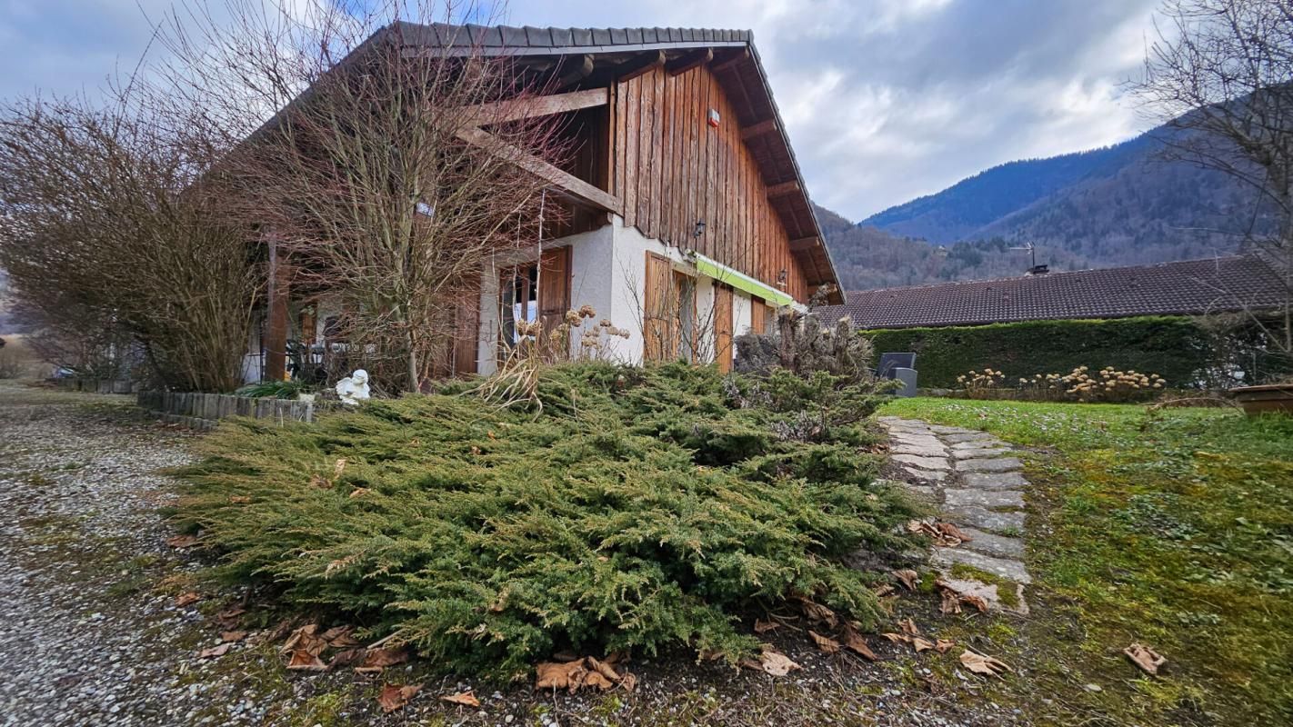 Maison 6P 154 m2 CHAMOUX-SUR-GELON (73390)