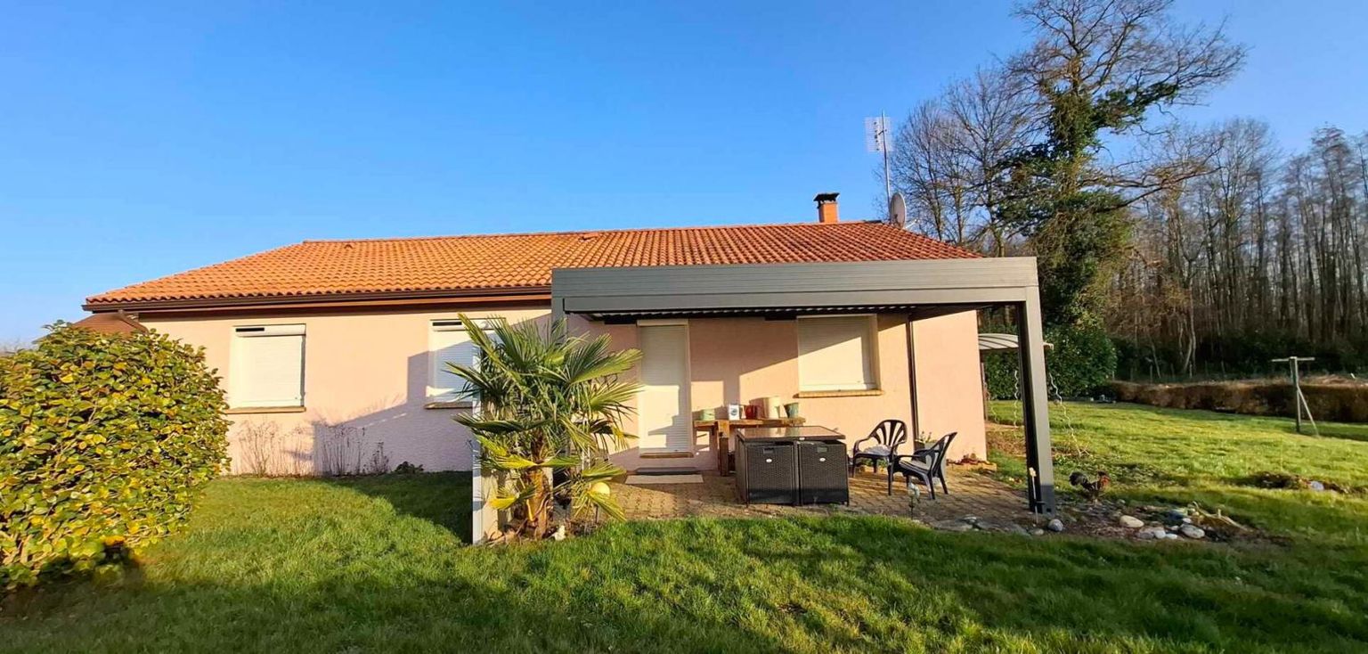 SAINT-GENIS-SUR-MENTHON Maison Plain Pied  3 chambres  sur terrain 900 m2 3