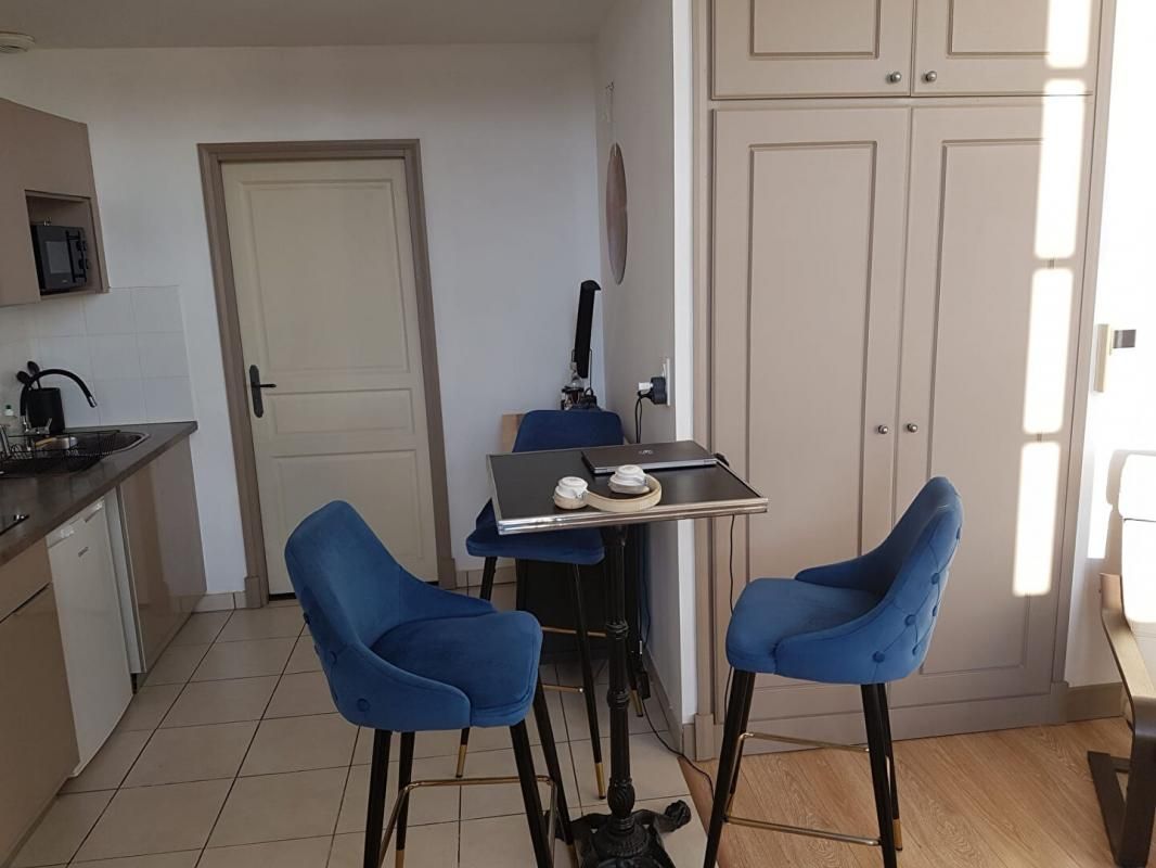 SETE ? Studio Lumineux de 31 m² en Centre-Ville 4