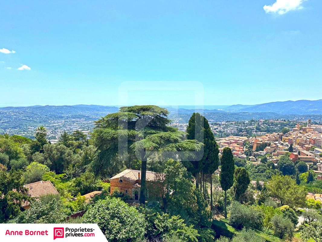 GRASSE Appartement Grasse 4 pièces avec terrasse, garage, 2 parkings et cave 3