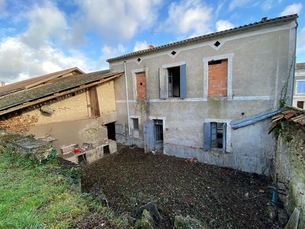 SEYCHES Maison en Pierre à Personnaliser au Coeur de la Gascogne ? Opportunité Rare ! 2