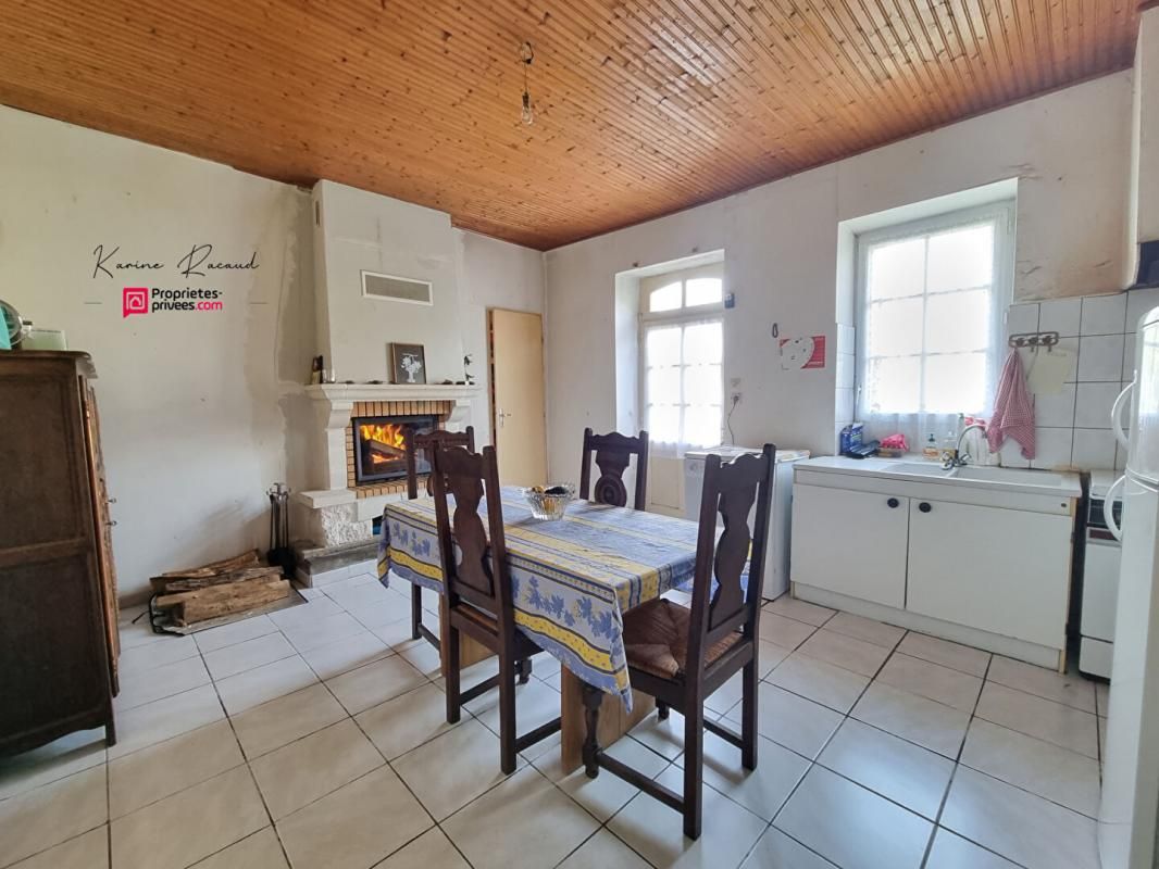 AUBIGNY Maison Aubigny Les Clouzeaux 97 m² 3