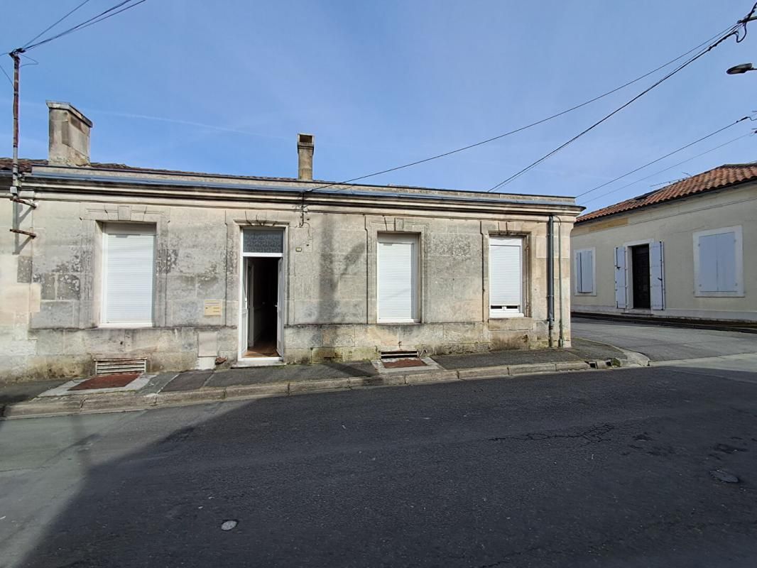 Maison Cognac 4 pièce(s) 104 m2  A rénover Crit 396809