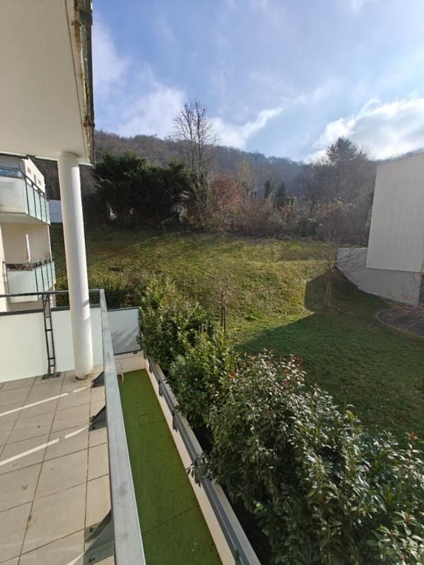 EYBENS T3 de 55 m² , belle terrasse 11m² vue Vercors  de 2018 DPE : B 3