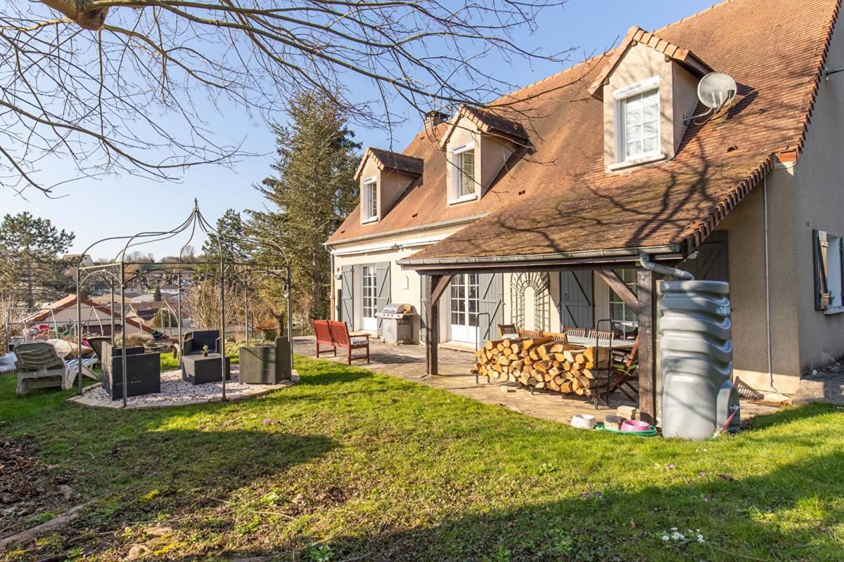 Maison familiale à vendre -  Gaillon Sur Montcient