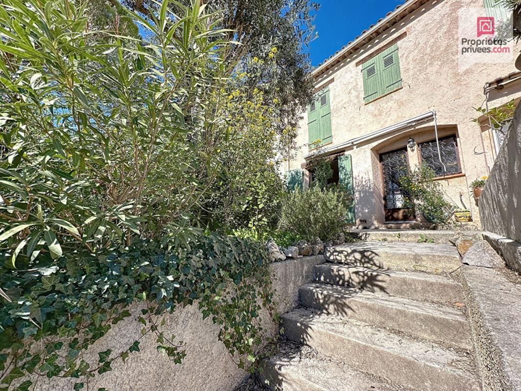 FAYENCE Maison jumelée 2/3 pièce(s) 60 m2 au pied du village de Fayence 1