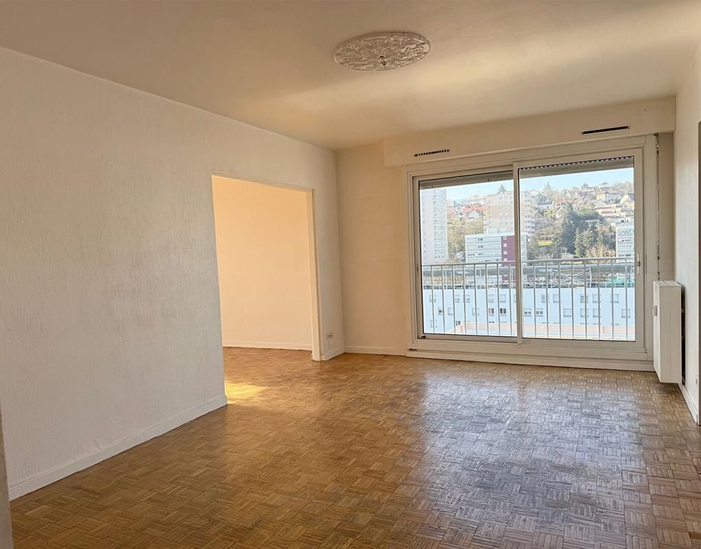 DIJON Appartement 4 pièces 75 m2 avec vue et parking 1