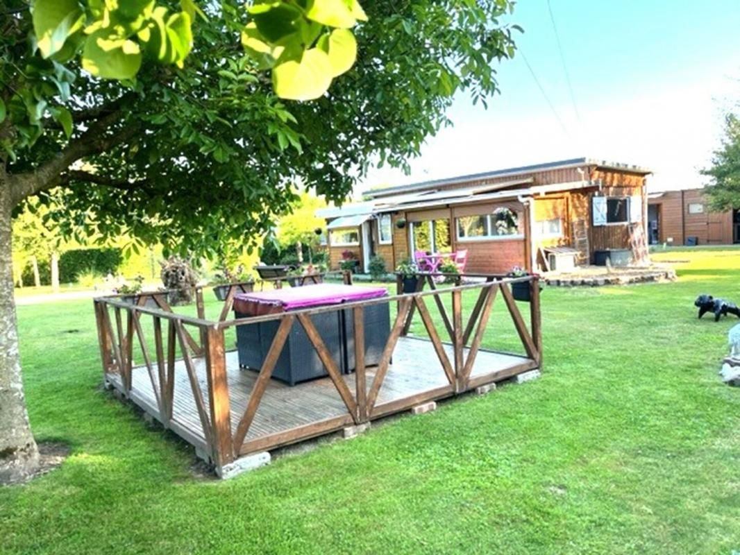 LA FEUILLIE TERRAIN DE LOISIR AVEC MOBIL HOME ET DEPENDANCES EN LISIERE  DE LA  FORET DE LYONS 1