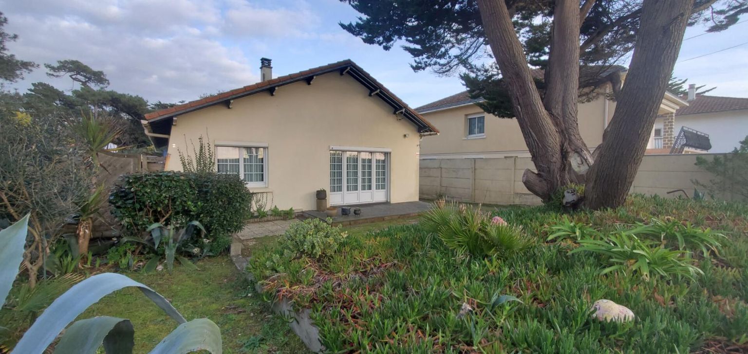 SAINT-BREVIN-LES-PINS Maison Saint Brevin Les Pins 3 chambres 93 m2 1