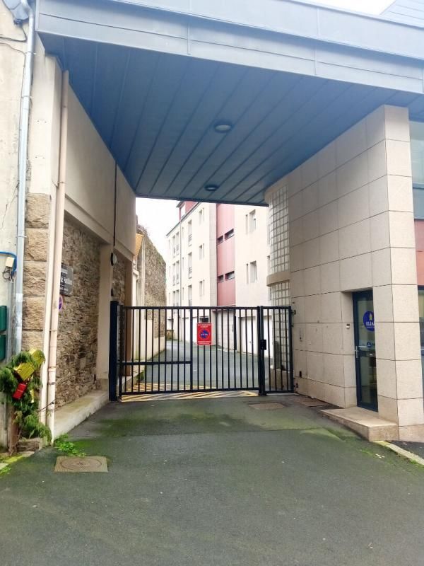 LANNION Appartement  LANNION HYPER CENTRE 2 CHAMBRES 72 M2 LUMINEUX  GARAGE 3