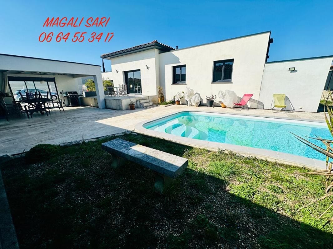 SAINT-HILAIRE-DE-BRETHMAS Maison St Hilaire De Brethmas 5 pièce(s) 96 m2 + 17m2  Pool house 2