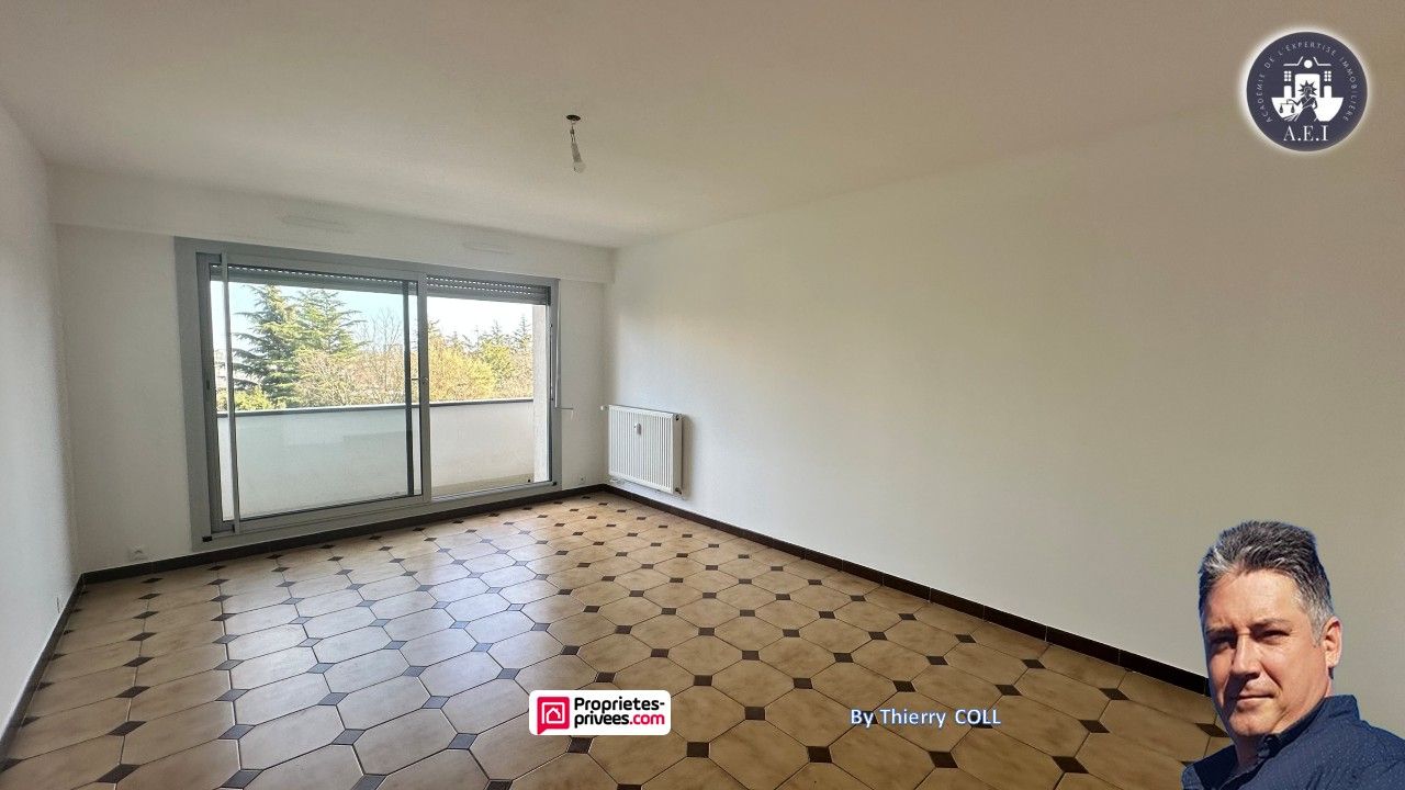 Appartement Venissieux 4 pièce(s) 82 m2 avec  balcon