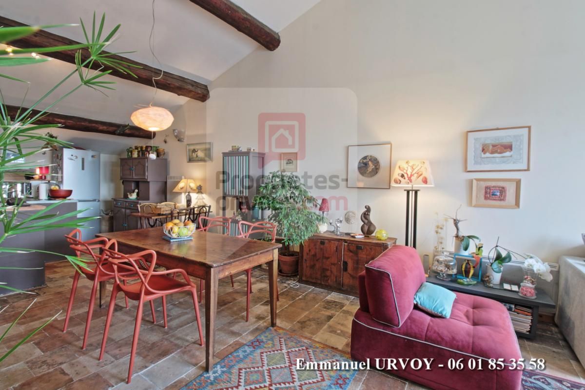 Proche Saint Rémy de Provence - Maison en pierre 142 m² avec terrasse panoramique