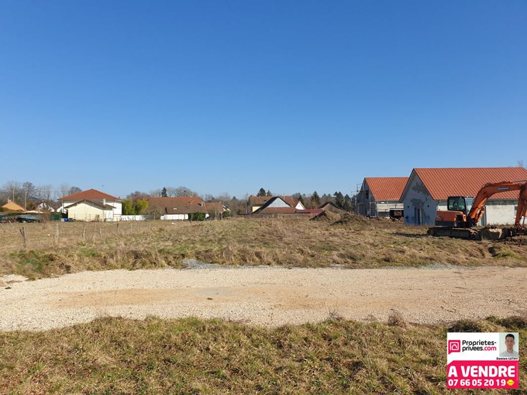 CHAUX Terrain 2 227 m² 2