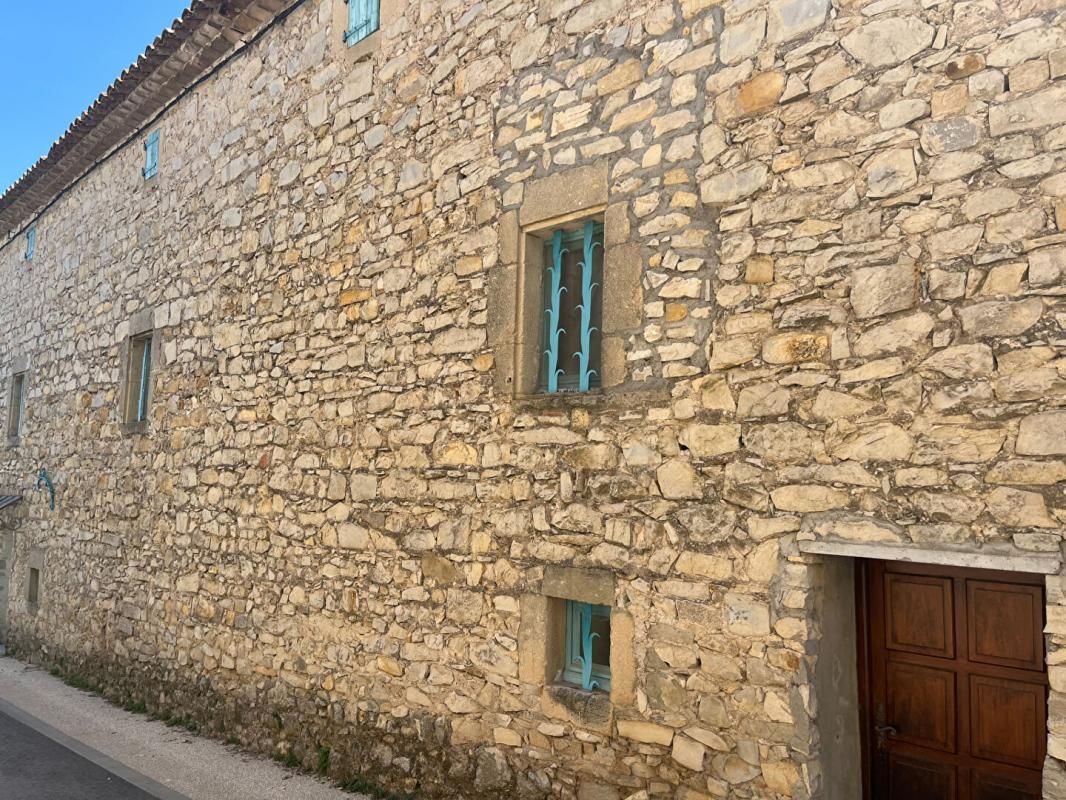 UZES Maison Uzes 10 pièce(s) 210 m2 3