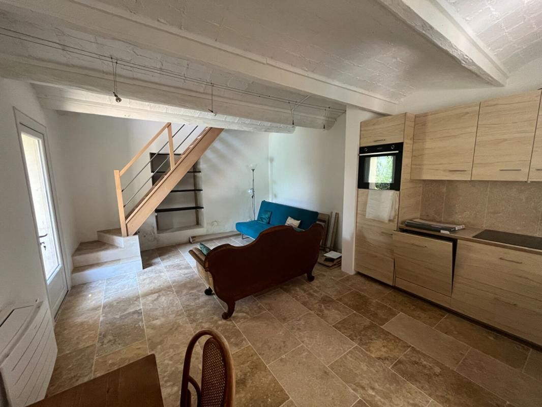 UZES Maison Uzes 10 pièce(s) 210 m2 4