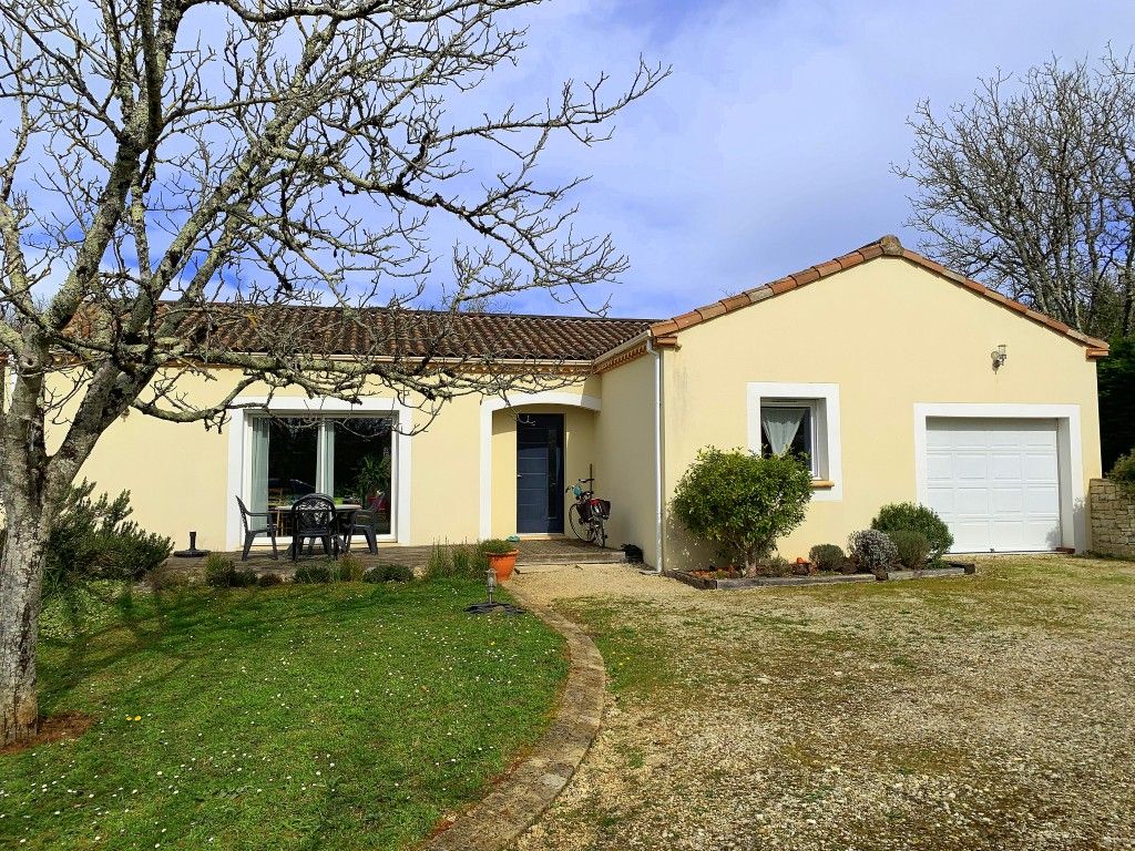 PRAYSSAC Maison Prayssac, 3 chambres en plain-pied, garage, sans travaux à prévoir 2