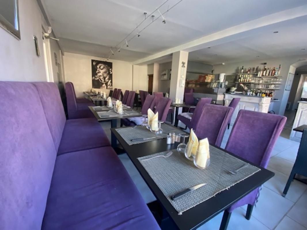 RIEZ PUIMOISSON - RESTAURANT, PIZZRIA 60 COUVERTS, GRANDE TERRASSE et LOGEMENT 1