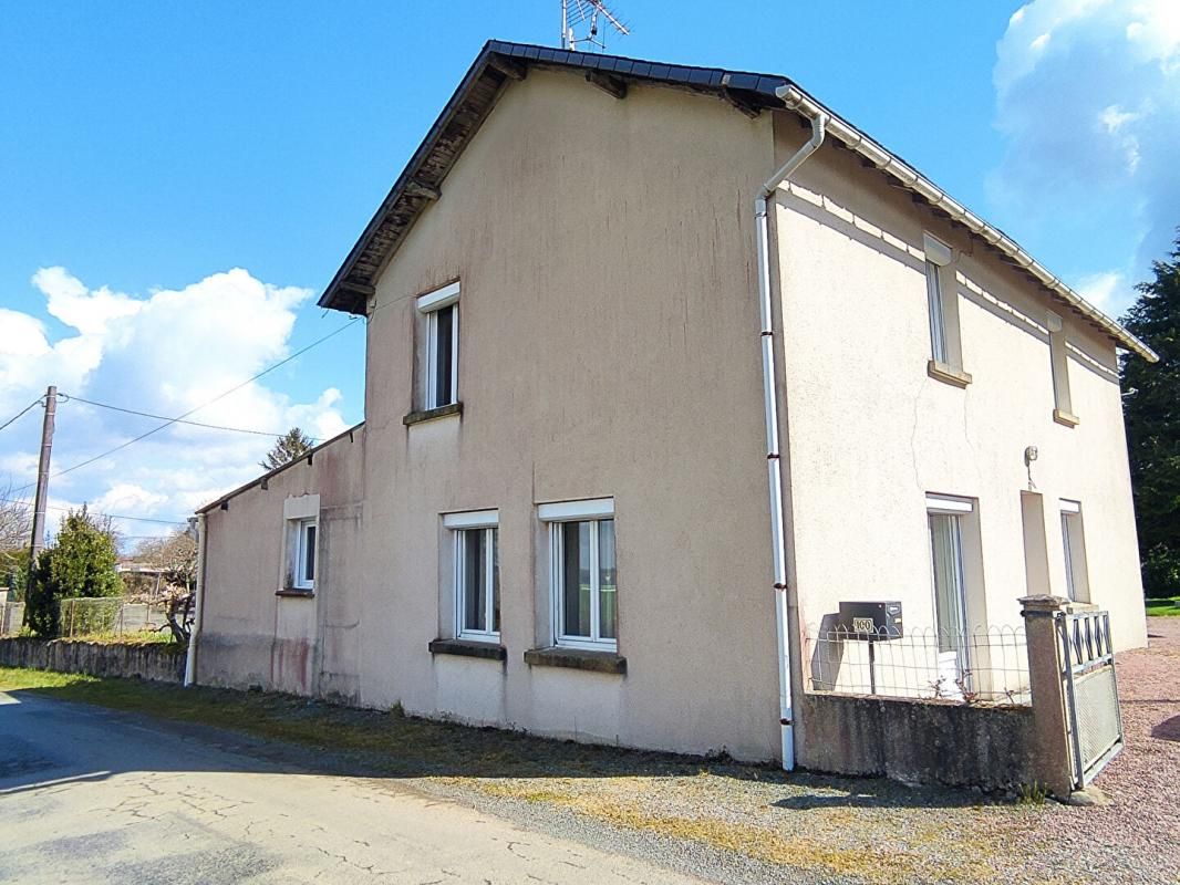 Maison Pouzauges, 4 chambres et 1 bureau, 115 m²