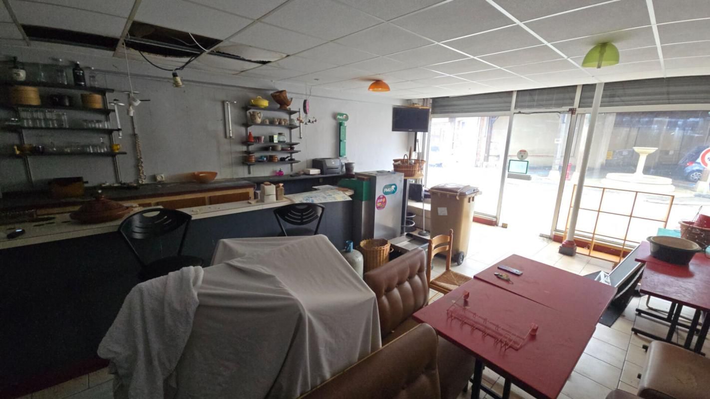 BREZOLLES BREZOLLES - Immeuble commercial 110 m² dont 55 m² commerce 4