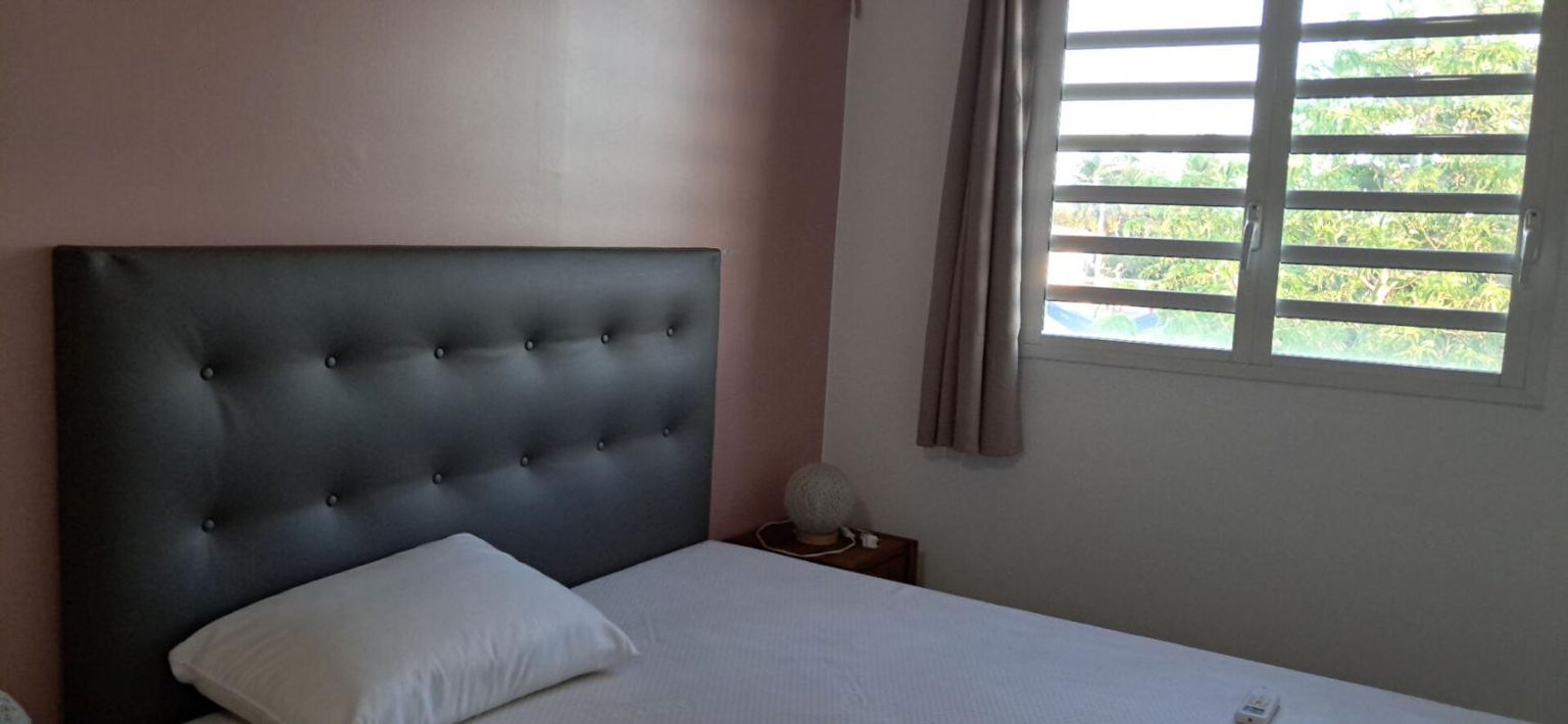 Appartement T3 meublé de standing au MOULE