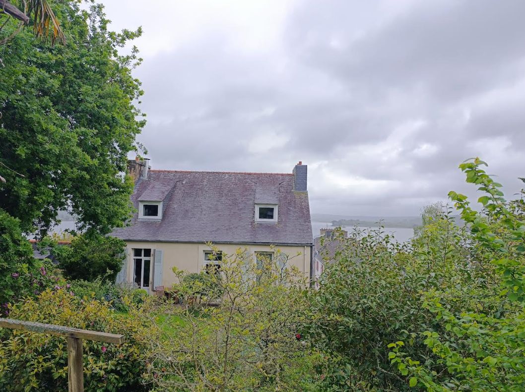 29560 Landévennec maison année 30 avec vue mer 3 chambres joli terrain