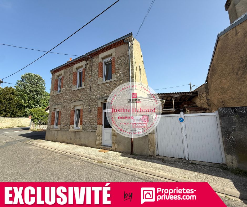 Maison Aigueperse 3 pièce(s)
