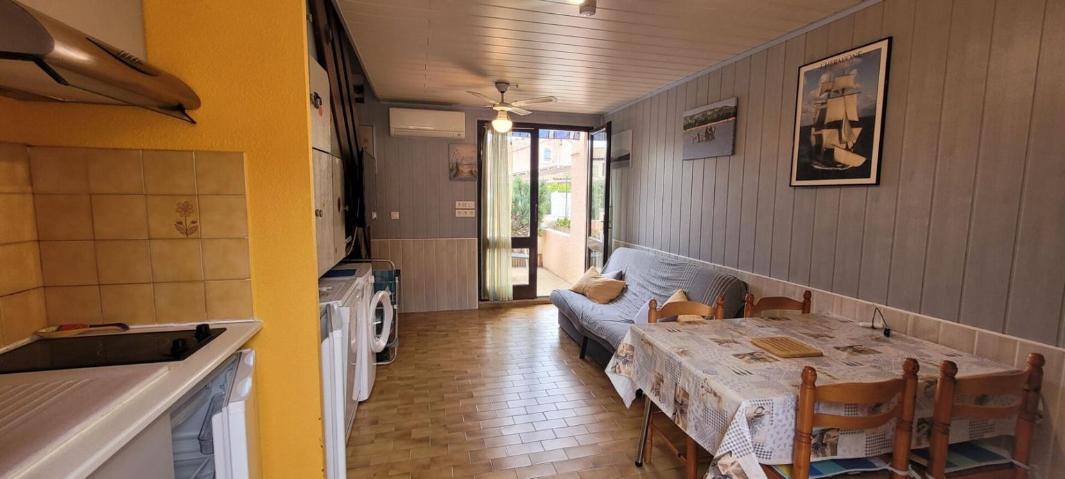 Pavillon T3 avec terrasse et parking Narbonne Plage