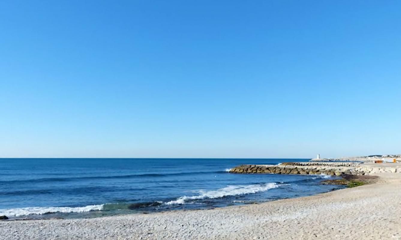 A LOUER STUDIO FACE A LA MER SUR SAUSSET LES PINS