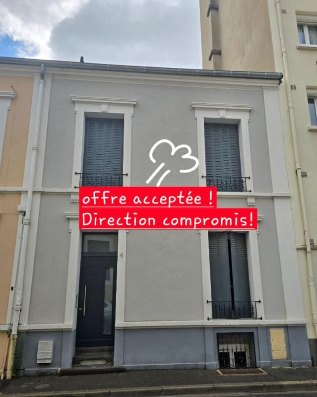 Immeuble Vichy 6 pièce(s) 120 m2