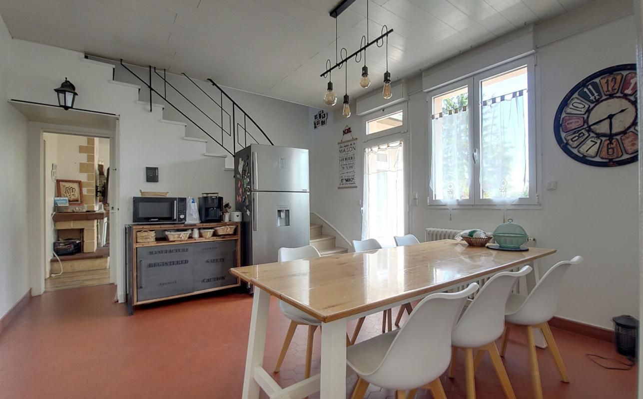 VARENNES-JARCY Demeure de Prestige- Varenne Jarcy - 7 pièces- 237 m² 4