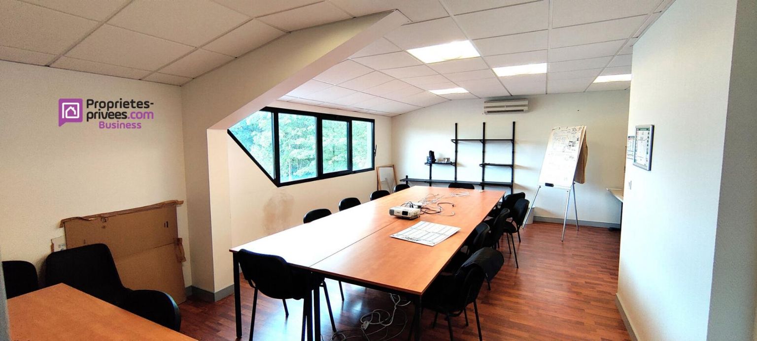 BEAUCOUZE BEAUCOUZE - LOCATION LOCAL D'ACTIVITE 445 M² 4