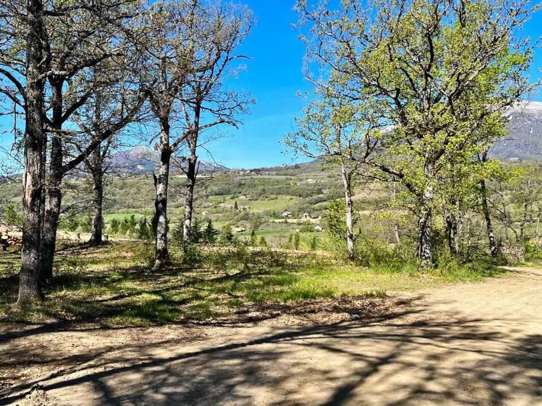 Terrain Neffes 708 m2 Lot N°3