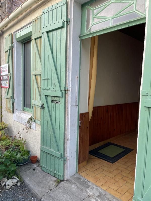 - Maison de Village 2 pièce(s) 39 m² - Domino - 17190 - Ile d'Oléron -